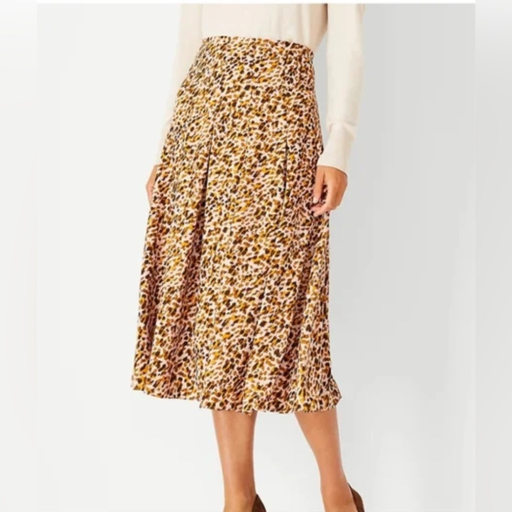 Ann Taylor Animal Print Midi Skirt Sz 6 Business Casual Office Modest